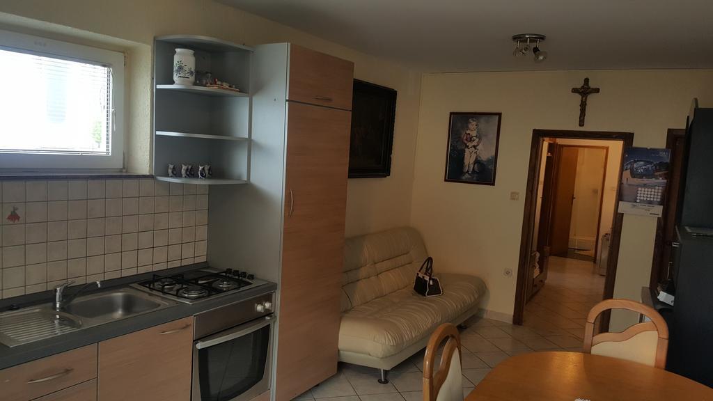 Apartment Matej Сен Екстериор снимка
